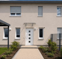 Haus zum Mieten in Schulzendorf 2.000,00 € 114 m²