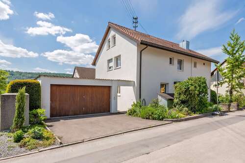Foto - Haus zum Kaufen in Weinstadt 990.000,00 € 288 m²