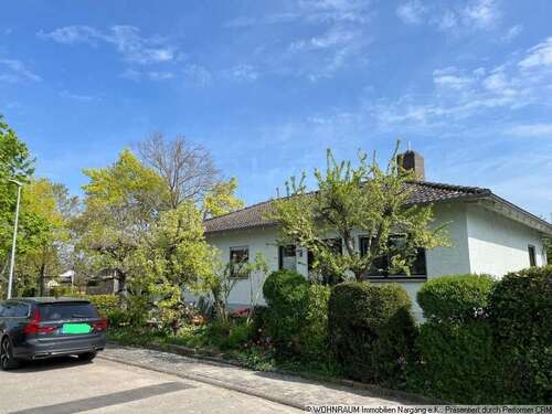 Foto - Haus zum Kaufen in Gau-Bischofsheim 549.000,00 € 134 m²