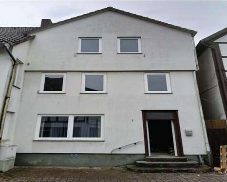 Foto - Haus zum Kaufen in Bodenwerder 60.000,00 € 132 m²