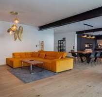 Haus zum Kaufen in Haag an der Amper 1.750.000,00 € 384 m²