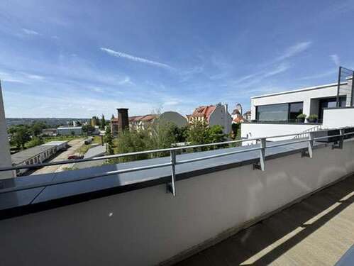 Foto - Wohnung zum Mieten in Dresden 1.483,00 € 98.89 m²