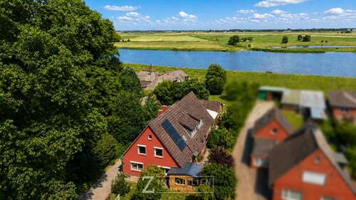 Foto - Haus zum Kaufen in Oldenswort 398.000,00 € 213 m²