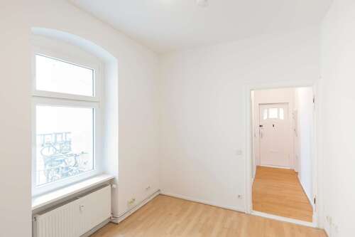 Foto - Wohnung zum Kaufen in Berlin 144.000,00 € 29.78 m²