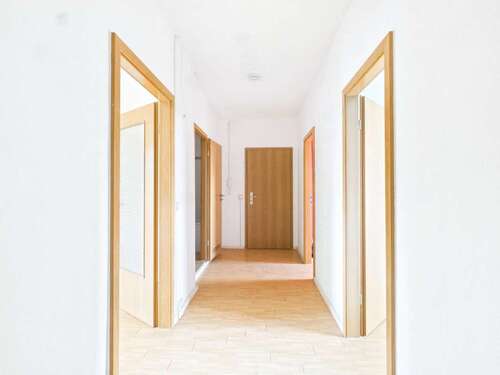 Foto - Wohnung zum Mieten in Dessau-Roßlau 390,00 € 70.71 m²