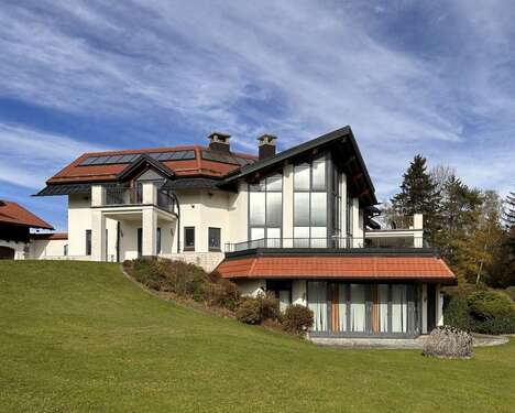 Foto - Haus zum Kaufen in Waltenhofen 2.850.000,00 € 570 m²