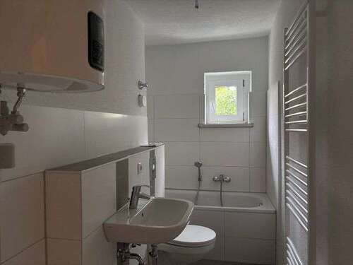 Foto - Wohnung zum Mieten in Leuna 368,00 € 41.35 m²