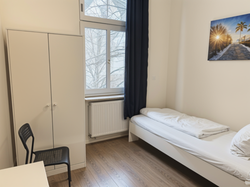 Foto - Wohnung zum Mieten in Frankfurt 450,00 € 9 m²