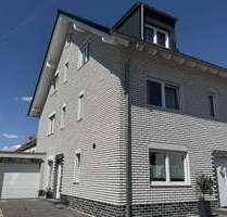 Haus zum Kaufen in Köln 1.100.000,00 € 212 m²