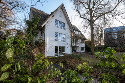 Foto - Haus zum Kaufen in Dreieich 2.290.000,00 € 322.44 m²