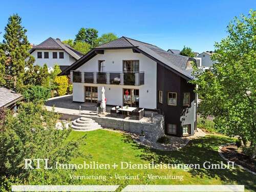 Foto - Haus zum Kaufen in Rehau 799.000,00 € 320 m²