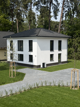 Foto - Haus zum Kaufen in Blankenfelde-Mahlow 850.000,00 € 153 m²