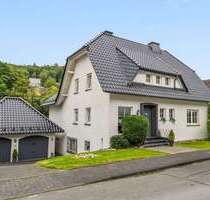 Haus zum Kaufen in Olpe 550.000,00 € 238.91 m²