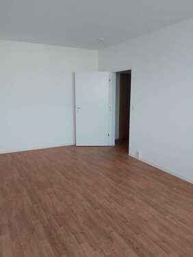 Foto - Wohnung zum Mieten in Rostock 270,00 € 32.13 m²