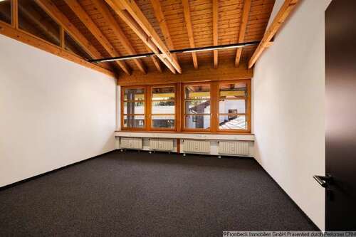 Foto - Büro in Berg 500,00 € 26.26 m² - 500,00&nbsp;EUR Kaltmiete, ca.&nbsp; 26,26&nbsp;m&sup2;