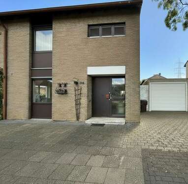 Foto - Haus zum Kaufen in Krefeld 358.000,00 € 115 m²