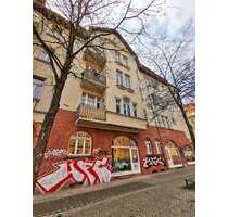 Wohnung zum Kaufen in Halle 185.000,00 € 107.51 m²