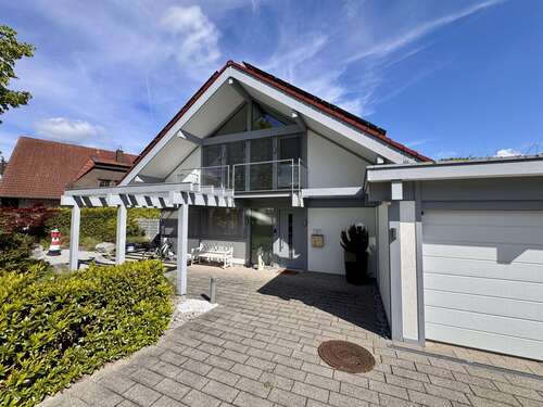 Foto - Haus zum Kaufen in Obersulm 1.290.000,00 € 194 m²