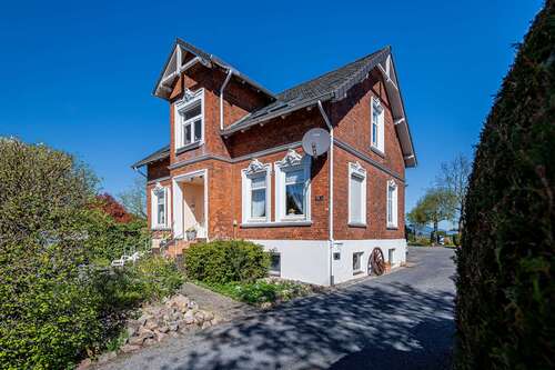 Foto - Haus zum Kaufen in Hamburg 695.000,00 € 278 m²