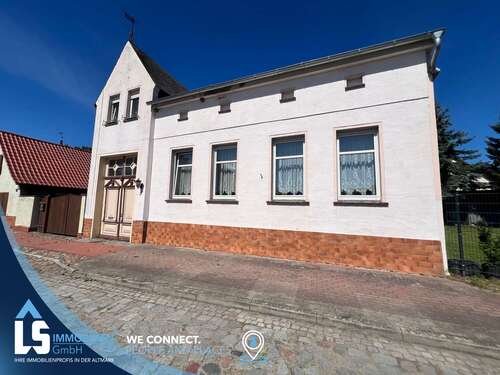 Foto - Haus zum Kaufen in Lüderitz 150.000,00 € 170.3 m²