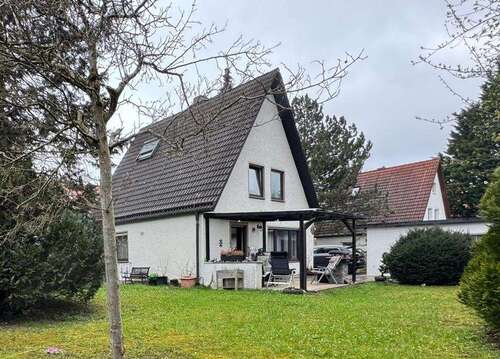 Foto - Haus zum Kaufen in München 900.000,00 € 141.48 m²