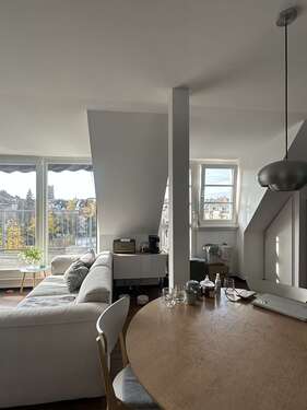 Foto - Wohnung zum Mieten in Düsseldorf 2.220,00 € 110.7 m²