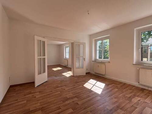 Foto - Wohnung zum Mieten in Leuna 670,00 € 91 m²