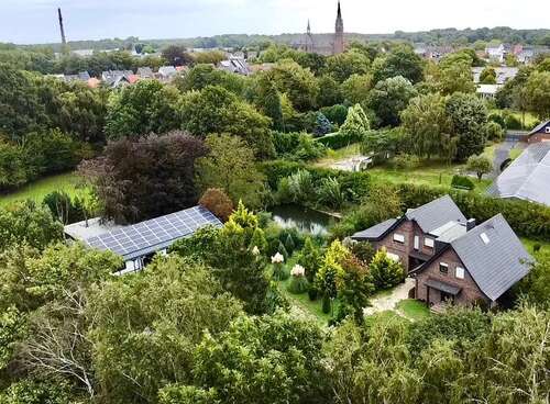 Foto - Haus zum Kaufen in Grefrath 1.349.000,00 € 229.38 m²