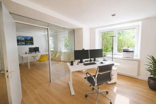 Foto - Büro in Köln 650,00 € 15 m² - 650,00&nbsp;EUR Kaltmiete, ca.&nbsp; 15,00&nbsp;m&sup2;