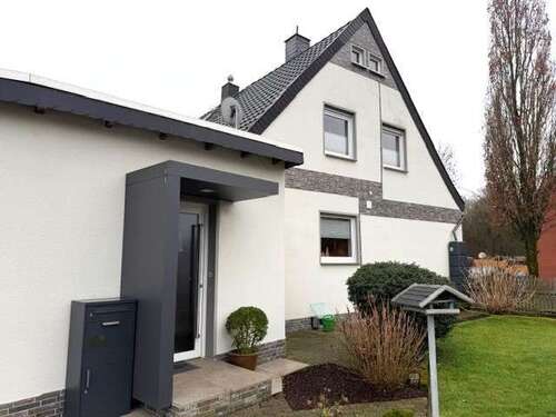 Foto - Haus zum Kaufen in Mönchengladbach 319.000,00 € 97.12 m²