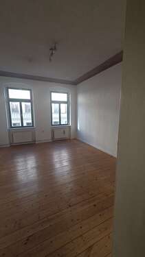 Foto - Wohnung zum Mieten in Halle 550,00 € 90 m²