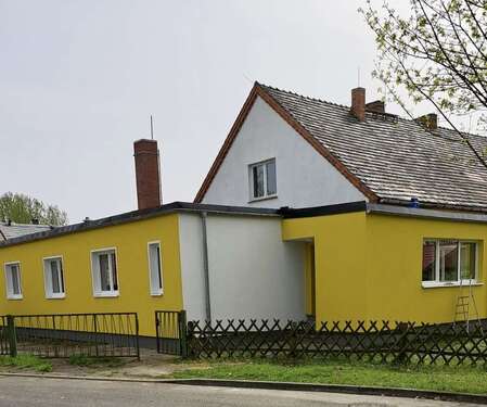 Foto - Haus zum Kaufen in Heideblick 150.000,00 € 300 m²