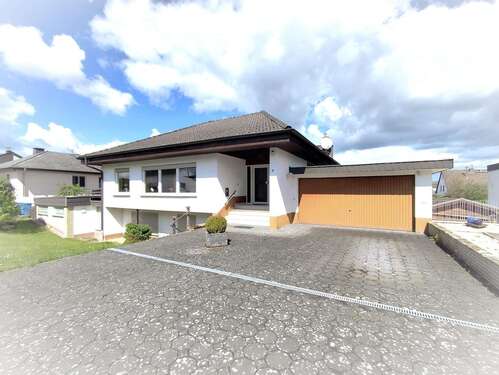 Foto - Haus zum Kaufen in Walsdorf 599.000,00 € 247 m²