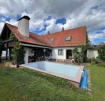 Haus zum Kaufen in Regensburg Schwabelweis 595.000,00 € 246 m² - Regensburg / Schwabelweis