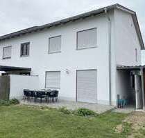 Haus zum Mieten in Perkam 1.050,00 € 110.66 m²