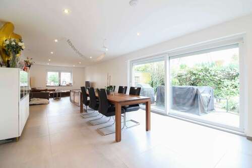 Foto - Haus zum Kaufen in Reinbek 719.000,00 € 148.95 m²