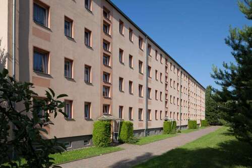 Foto - Wohnung zum Mieten in Mühlhausen 387,07 € 60.48 m²