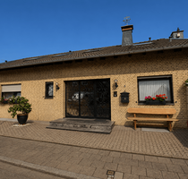 Haus zum Kaufen in Bergheim 1.099.000,00 € 500 m²