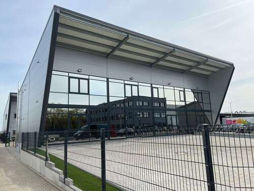 Foto - Büro in Großmehring 1.350.000,00 € 660 m²