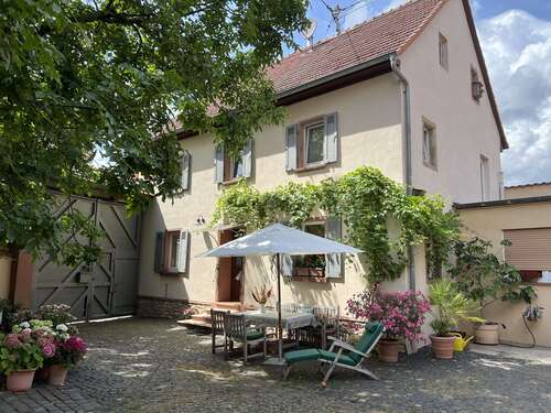 Foto - Haus zum Kaufen in Bermersheim 595.000,00 € 153 m²