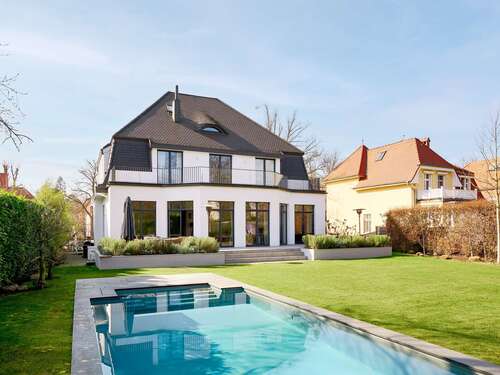 Foto - Haus zum Kaufen in Berlin 5.800.000,00 € 685 m²