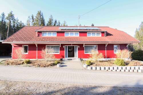 Foto - Haus zum Kaufen in Schluchsee 729.000,00 € 271.31 m²
