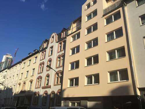 Foto - Haus zum Kaufen in Frankfurt 3.850.000,00 € 927.36 m²