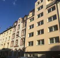 Haus zum Kaufen in Frankfurt 3.850.000,00 € 927.36 m²