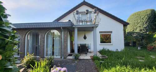 Foto - Haus zum Kaufen in Königswinter 645.000,00 € 165 m²