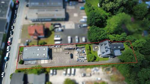Foto - Haus zum Kaufen in Detmold 875.000,00 € 312 m²