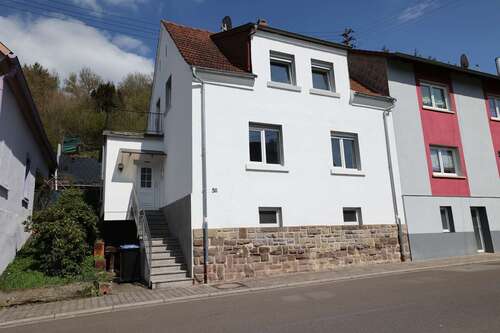 Foto - Haus zum Kaufen in Reipoltskirchen 89.000,00 € 110 m²