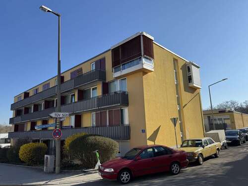 Foto - Wohnung zum Mieten in Regensburg 415,00 € 17 m²