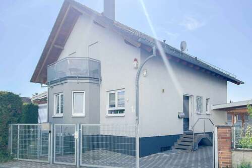 Foto - Haus zum Kaufen in Bensheim 1.199.000,00 € 215.19 m²