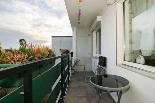 Foto - Wohnung zum Kaufen in Dormagen Delhoven 165.000,00 € 64 m²